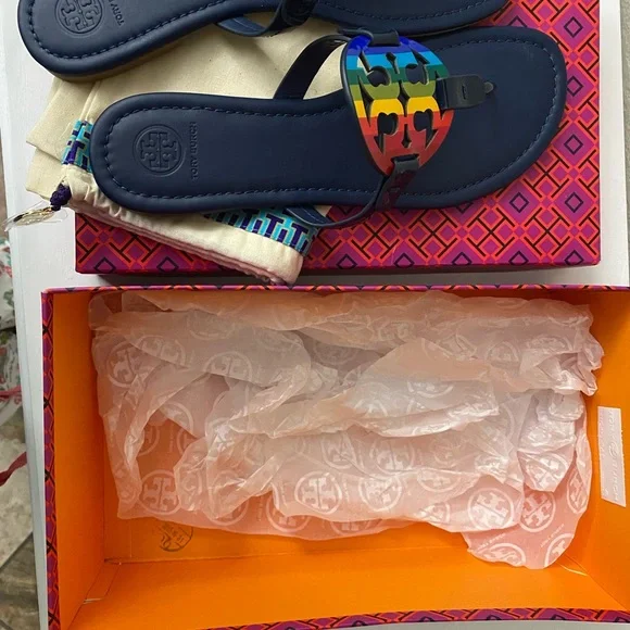 New authentic Tory Burch